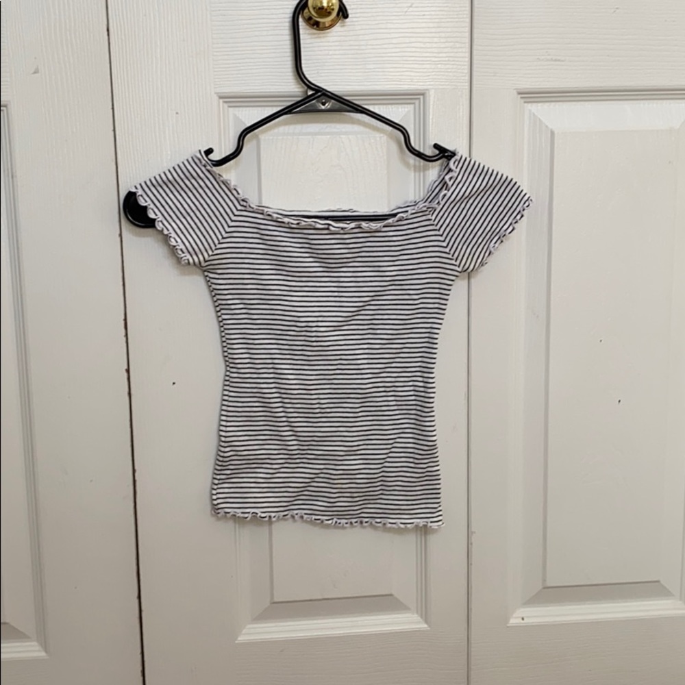 fitted crop top